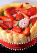 img Charlotte alle Fragole (2021)