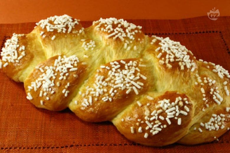 Treccia di Pasta Lievitata – Ricetta (2021)