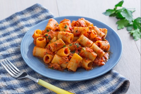 Mezze Maniche al Tonno – Ricetta (2020)