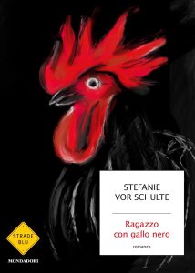 Stefanie Vor Schulte – Ragazzo con gallo nero (2023)