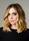 Ruelle (Maggie Eckford) - Discography (50 Releases) (2010-2024) FLAC