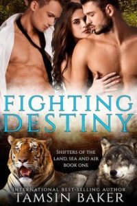 Tamsin Baker – Creature cangianti, terra, mare e cielo Vol. 1. Fighting Destiny (2025)