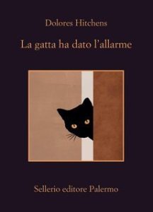 Dolores Hitchens – La gatta ha dato l’allarme (2024)