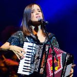 img Julieta Venegas - Discography (9 Albums, 2 Live, 1 Compilation, 14 Singles) (1998-2025) MP3, 32